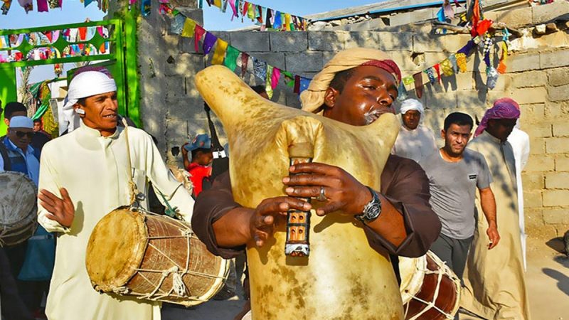 موسیقی بومی قشم: نوای دلنشین نی‌انبان و دهل در جزیره عجایب