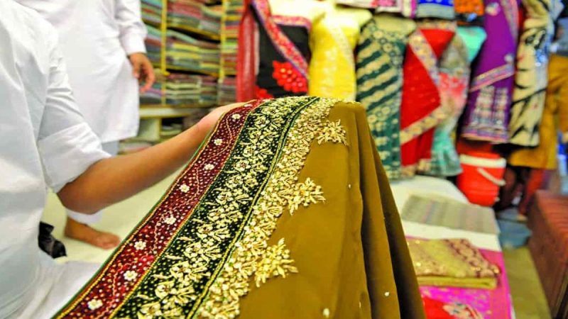 Traditional Clothing and Textile Patterns of Qeshm: A Cultural Treasure of the Persian Gulf