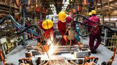 تسهیلات بانکی و ارزی در خدمت تاب‌آوری تولید 