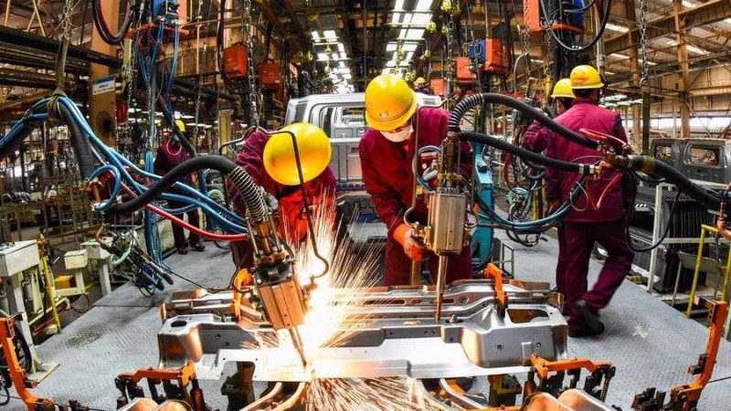تسهیلات بانکی و ارزی در خدمت تاب‌آوری تولید