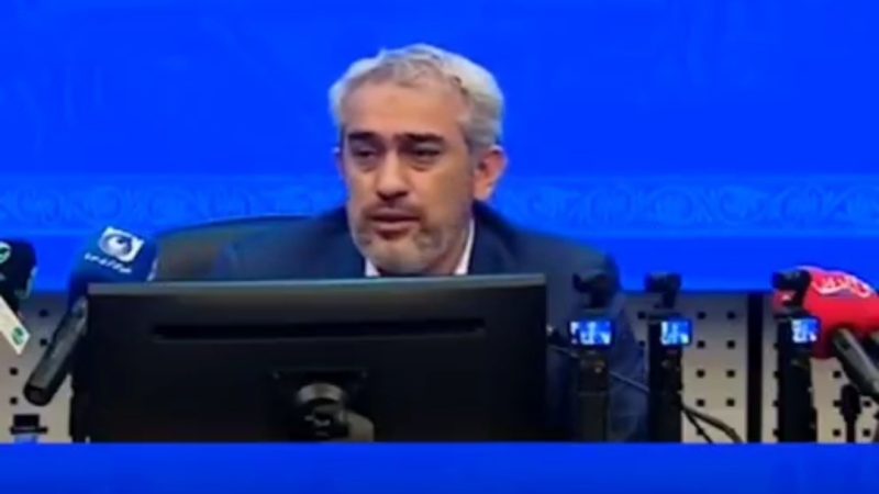 وزیر اقتصاد در نشست فعالان اقتصادی کیش 